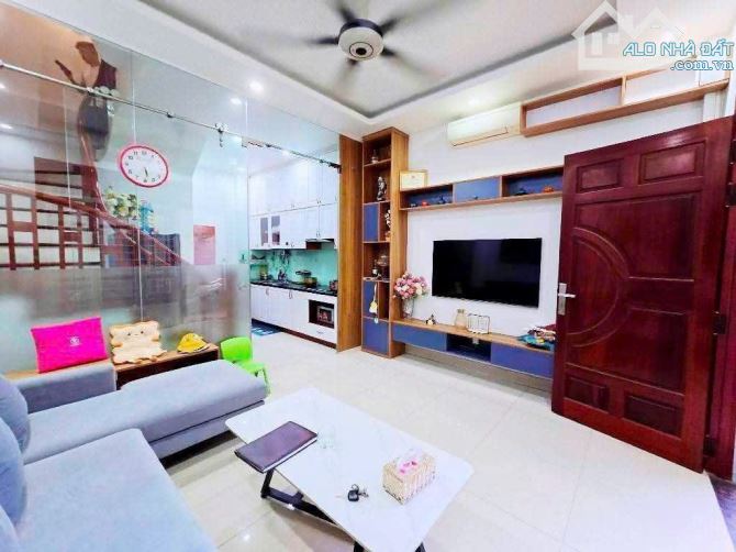 BẤN GẤP CĂN LÔ GÓC, Ô TÔ ĐỖ gần phố Quang Trung, Hà Đông, 45m 5 tầng nhỉnh 8 tỷ, CÓ TL. - 1