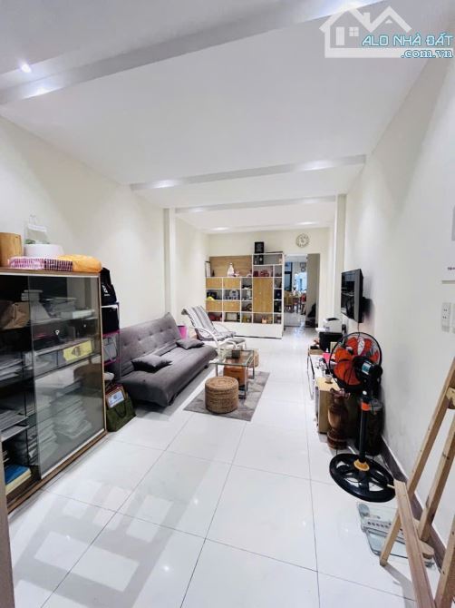 🏠 BAO ĐẦU TƯ, HXH, DIỆN TÍCHLỚN, NHÀ MỚI, P.10. QUẬN TÂN BÌNH 100M2, GIÁ 8 T.Ỏ.I. - 1