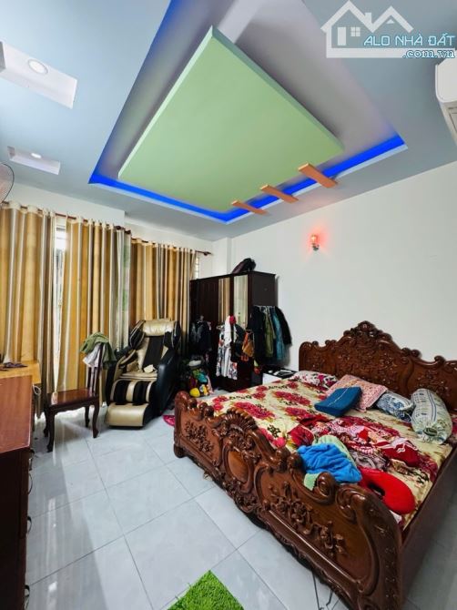 NHÀ BÌNH TÂN,SÁT TÊN LỬA,4 TẦNG,64M2(4×16),4PN HẺM XE TẢI,KO LỘ GIỚI - 1