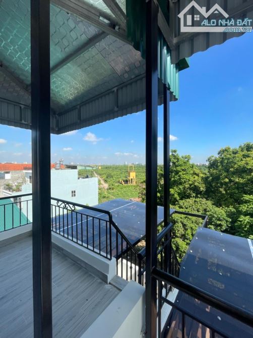 Nhà Long Biên - 30m2 - 4.2 tỷ - ô tô đỗ cửa - 1