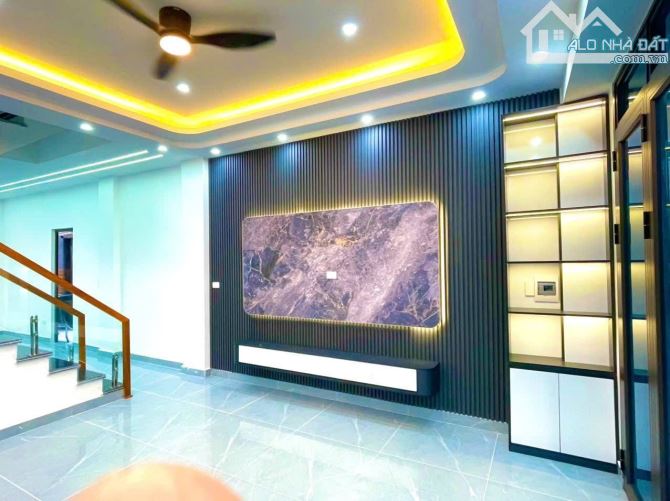 🛖: ban nhà 3 tầng xây mới tai 430 Trần Nguyên Hãn,DT 52,5m, ngõ 2,7m 💸:3,55 tỷ tỷ (dc01) - 1