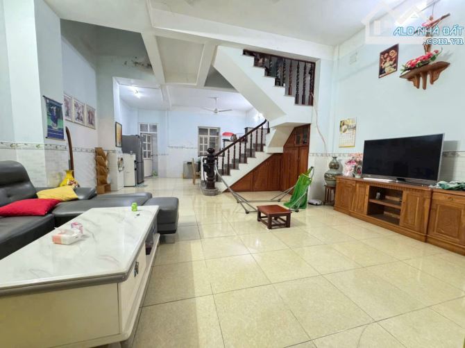 Bán nhà 1 trệt 2 lầu khu dân cư Tân Biên, Biên Hòa, 78m2, giá 3 tỷ 800. - 1