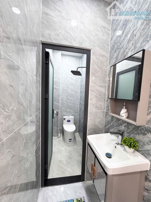 NHÀ GÓC 2 MẶT TIỀN - HXH THỐNG NHẤT - P16 - GÒ VẤP - 5.38tỷ - 1