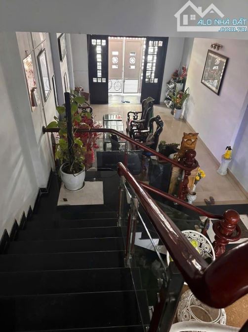 Nhà 4 tầng mặt tiền Lý Triện . DT:81m , ngang 4m5 . Nhà kiên cố full nội thất - 1