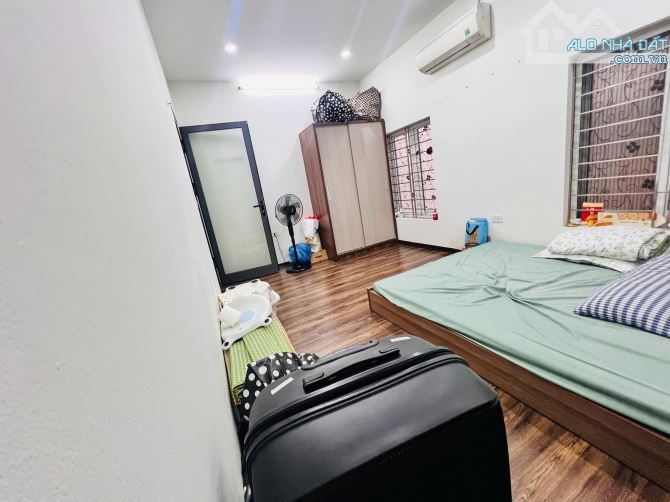 Phân lô  Trần Quốc Hoàn vỉa hè ô tô tránh 60m2 giá 22 tỷ ở cực sướng. - 1
