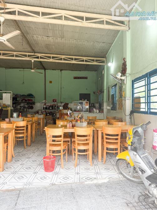 BÁN MẶT TIỀN KINH DOANH BUÔN BÁN GẦN CHỢ HOÁ AN. DT: 112M2. GIÁ: 3TỶ7 TL  nở hậu: 9m - 1