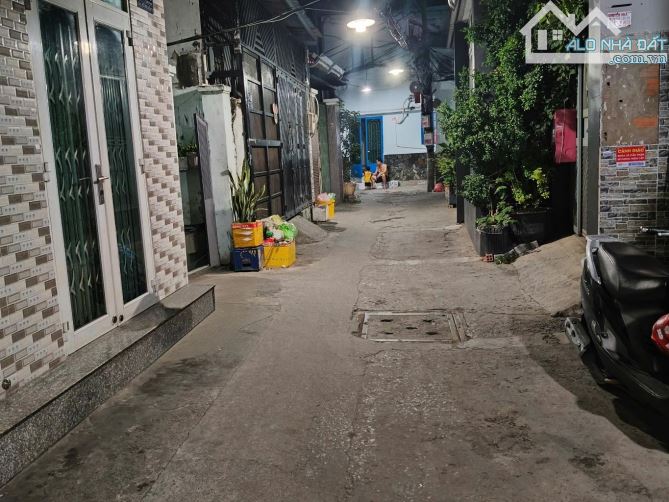 VẠN KIẾP - PHAN XÍCH LONG - GẦN 100M2 - TIỆN XÂY MỚI - LÔ GÓC 2 MẶT HẺM - TRƯỚC NHÀ 4M - 1
