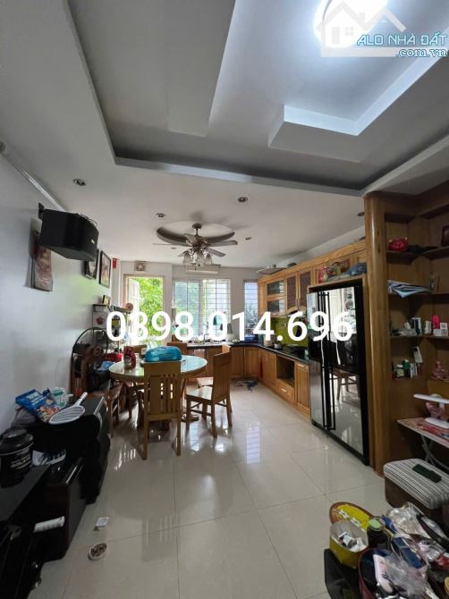 PHÂN LÔ - VỈA HÈ - KINH DOANH - THIẾT KẾ HIỆN ĐẠI - KHU VỰC PHÁT TRIỂN MẠNH - SỔ ĐỎ VUÔNG - 1