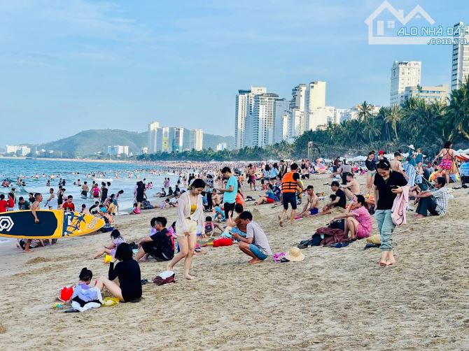 Bán nhà mặt tiền đường Trần Quang Khải Nha Trang - 1