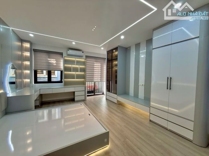 Bán nhà đẹp Linh Đàm – 38m², 5 tầng mới xây – Giá chỉ 7.3 tỷ - 1