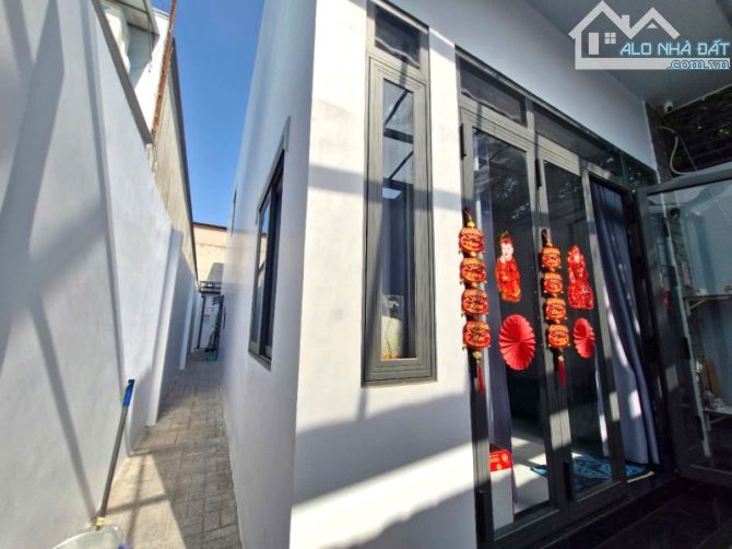 Siêu rẻ! Nhà 85m² Linh Trung Thủ Đức – Hẻm  xe hơi, sổ hồng riêng – giá ngộp chỉ 4 tỷ - 1
