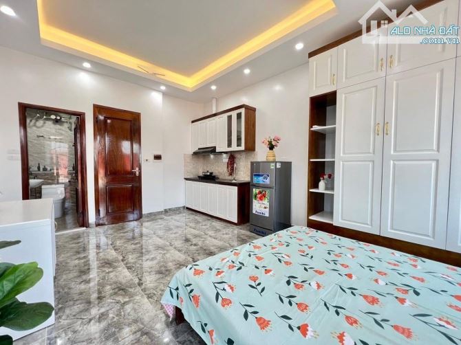 Bán gấp CCMN Hồ Tùng Mậu 110m2, ô tô tránh, vỉa hè kd, doanh thu 240 triệu/th, giá 38 tỷ. - 1