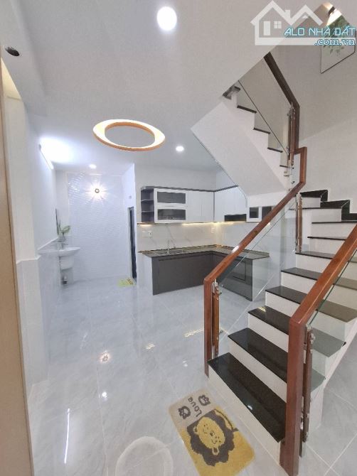 BÁN NHÀ MỚI ĐẸP 2 TẦNG TÂN KỲ TÂN QUÝ, 40M2, ĐƯỜNG XE HƠI TRÁNH NHAU, GIÁ NHỈNH 4 TỶ - 1