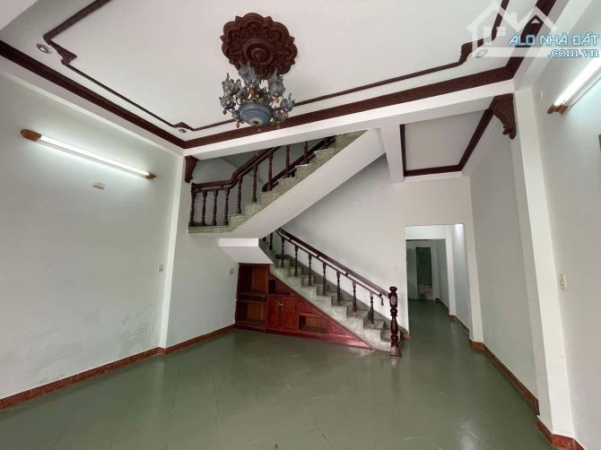 CẦN BÁN NHÀ MẶT TIỀN ĐƯỜNG 7M5 TRƯƠNG QUYỀN GẦN BIỂN,GẦN CHỢ - 1