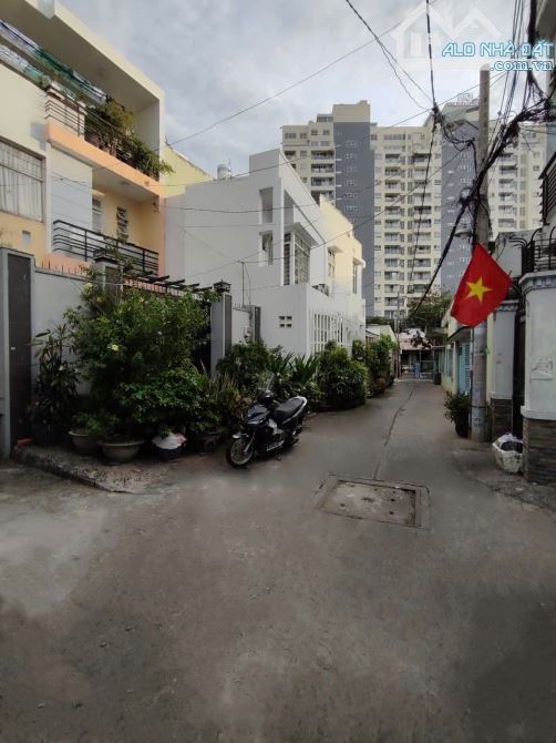 GIẢM MẠNH 400TR, HẺM Ô TÔ cách nhà 20m, 68m2 (4.2m x 13m), NỞ HẬU 6.55M, giá 6.8ty TL - 1