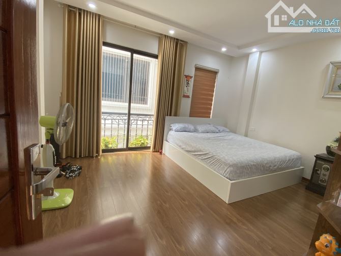 TRẦN THÁI TÔNG 15.5 TỶ 5 T NỞ HẬU LÔ GÓC 3 THOÁNG - 1