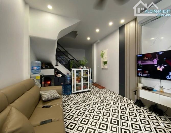 PHÂN LÔ THÁI HÀ MẶT NGÕ Ô TÔ TRÁNH - LÔ GÓC - GẦN MẶT PHỐ - KINH DOANH ĐỈNH  - Ở SƯỚNG. - 1