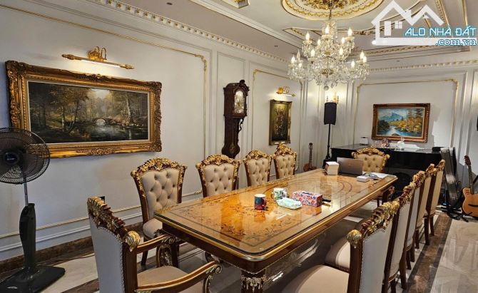 BÁN NHÀ PHẠM TUẤN TÀI, PHÂN LÔ, VỈA HÈ, ÔTÔ TRÁNH, KINH DOANH, DT 75M2, MT RỘNG GIÁ 26 TỶ - 1