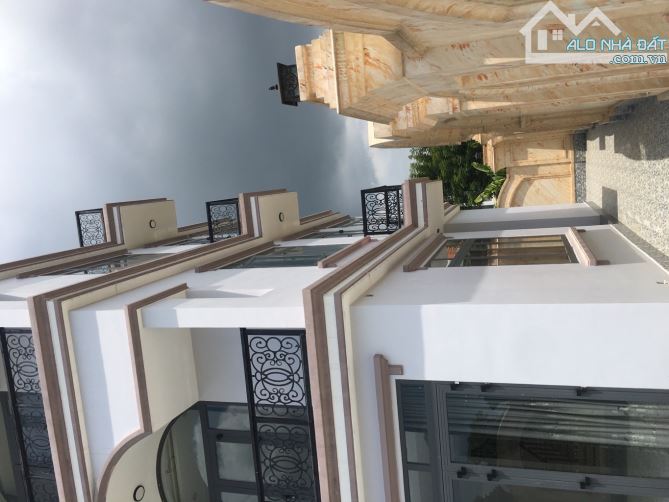 🎉🎉🌟 CHÀO BÁN BIỆT THỰ ĐẲNG CẤP 3 TẦNG – VIEW SÔNG CẨM LỆ, ĐÀ NẴNG 🌟 - 1