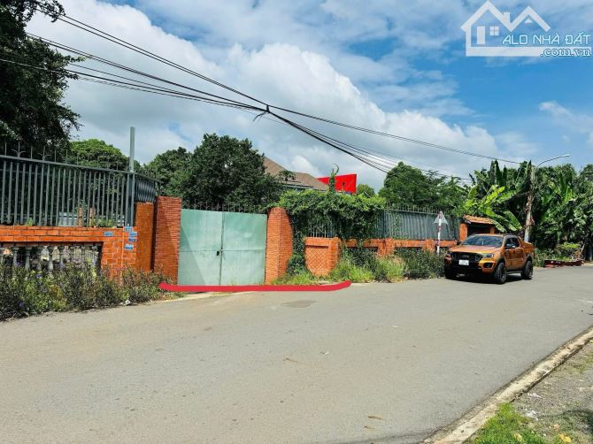 Đất Bà Rịa- Mặt Tiền Đường Nguyễn Lân DT: 5,4x18 (95m2 thổ cư toàn bộ) Đường nhựa rộng, - 1