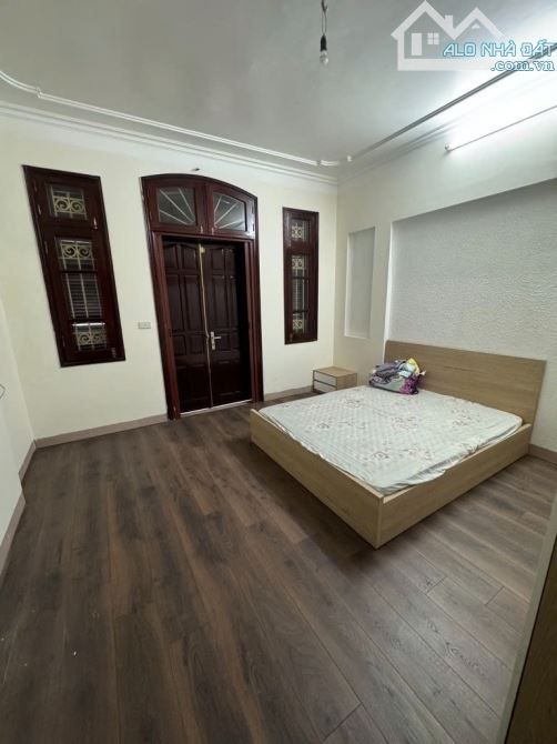 🌿 Bán biệt thự Lê Trọng Tấn, ô tô tránh – view hồ, 86m², giá 27.4 tỷ - 1