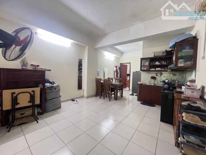 Cần bán căn chung cư Quân Đội Thạch Bàn 43m2, 1 phòng ngủ, view đẹp, thoáng, giá 2,76 tỷ - 1