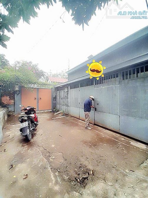 “NHÀ HBC -101M2( 5.3❌19M)HẺM XE HƠI,HÀNG XÓM GIGAMALL,SHR, N.H.Ỉ.N.G 3  T.Ỷ” - 1