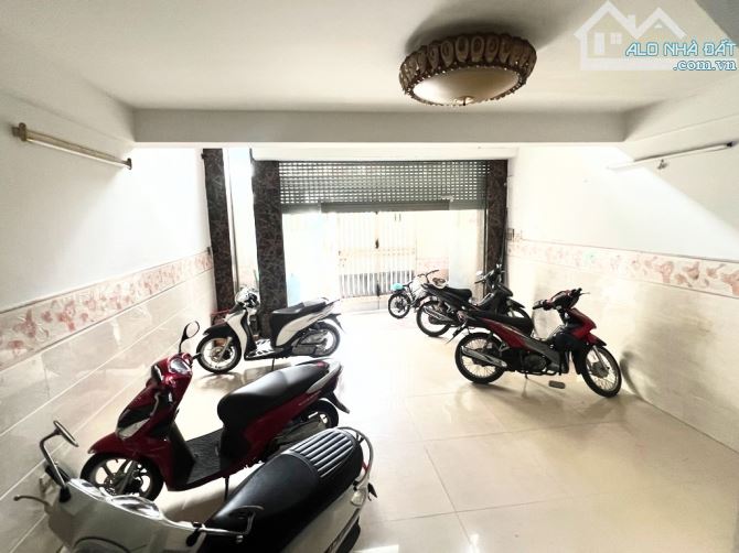 NHÀ CÁCH ĐƯƠNG TRƯỜNG CHINH 300M TÂY THẠNH TÂN PHÚ- 5x15 - 5 TẦNG - 6PN-VUÔNG A4 -80M2 - 1