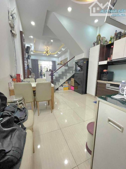 🏡 Nhà 3 Tầng Cư Xá Phú Lâm A – Quận 6 	•	4x13m, BTCT chắc chắn - 1
