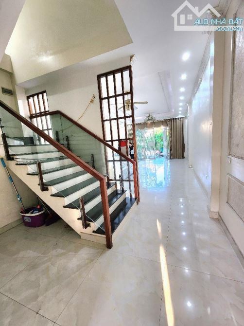 THỊ TRẤN NHƯ QUỲNH VĂN LÂM HƯNG YÊN - 1