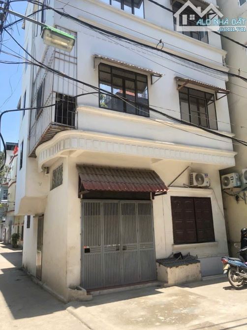 SIÊU PHẨM LÔ GÓC LÊ VĂN HIẾN, BẮC TỪ LIÊM - NHÀ 2 MẶT TIỀN - Ô TÔ ĐỖ QUANH NHÀ - SỔ VUÔNG - 1
