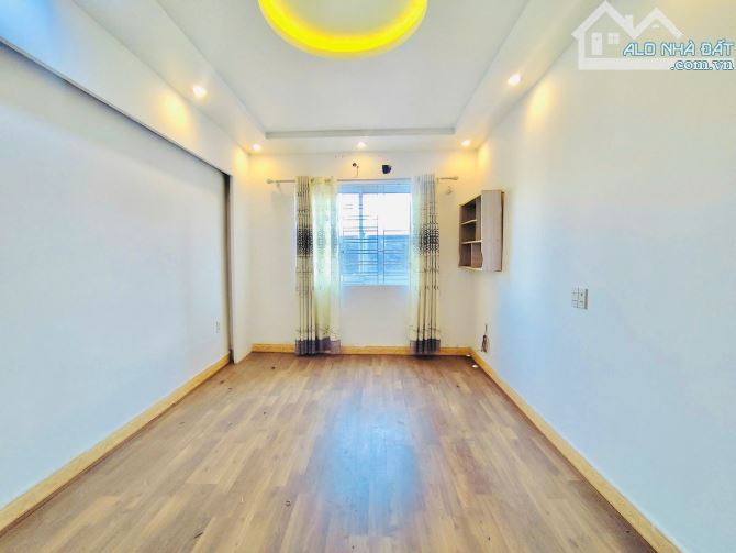 Bán nhà dân xây độc lập tại Mê Linh, An Biên, Lê Chân. 40m², 3,5 tầng, giá 3,45 tỷ - 1