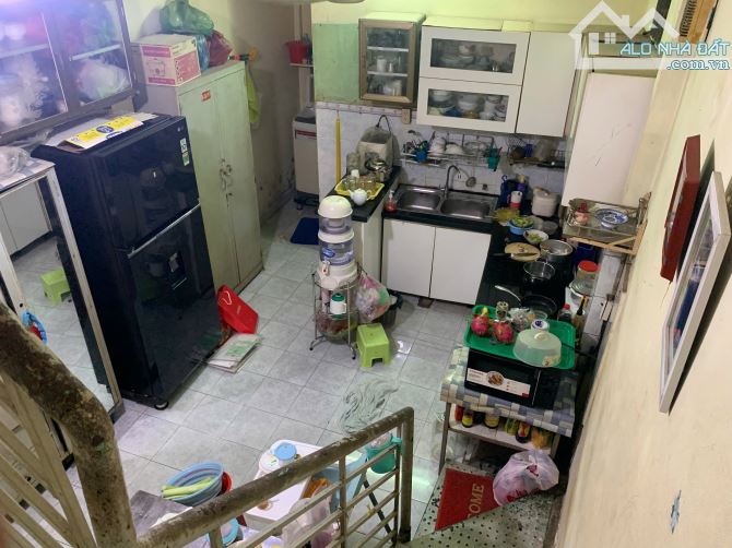 Bán gấp nhà đẹp ở ngay Dương Bá Trạc, mặt tiền tương lai, 47m2, cách hẻm XH 30m, SHR, HCĐ, - 1