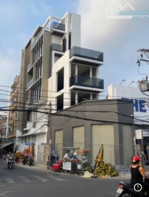 BÁN KHÔN ĐẤT 5.3X34M - GIÁ 13,8 TỶ. CHỈ 80TR/M2. NGAY BÀU CÁT TÂN BÌNH