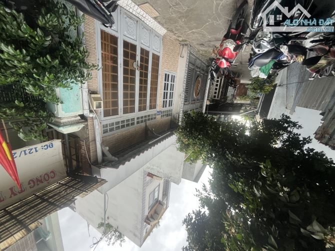 🏦QUẬN 12 TRUNG MỸ TAY 13 NHÀ CẤP 4 NGANG 4,x11,5=45 m2 GIÁ CHỈ 3,4 tỷ TL - 1