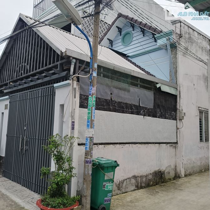 Anh em cần tiền bán gấp căn nhà ở Tam Đông, Trục Phạm Thị Giây đi vào, giá rẻ nhà đẹp. - 1