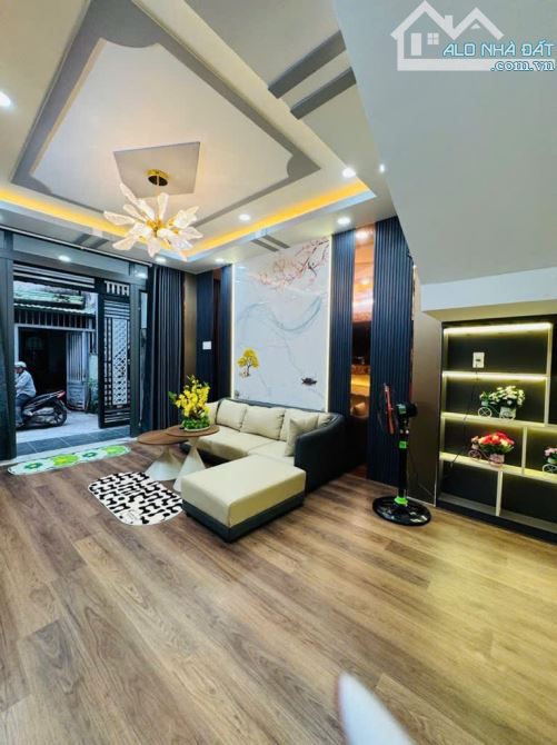 BÁN GẤP NHÀ ĐẸP, HẺM XE TẢI, SÁT MẶT TIỀN QUANG TRUNG, GÒ VẤP, 48M², TẶNG FULL NỘI THẤT, - 1