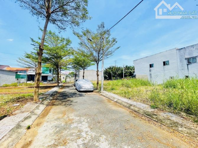 Chỉ 3.6 tỷ sở hữu lô đất 80m2 full thổ cư xây tự do Mt 7m Sr - 1