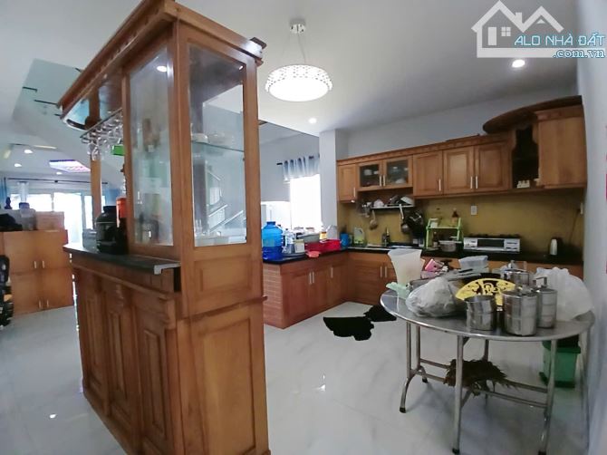 Nhà 2 Mặt Tiền giáp Lã Xuân Oai Gần Chợ Tăng Nhơn Phú A, Dt 171m2, Ngang 5.5m, 12.5 tỷ - 1
