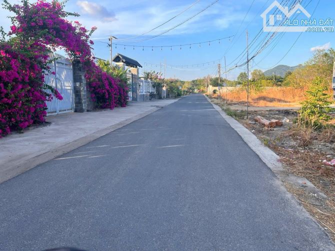 DT: 5x53 Giá 2.2 tỷ, ĐẦU TƯ PHÚ MỸ THÌ XEM LÔ NÀY,LÔ ĐẤT ĐẸP, PHƯỚC HOÀ, TP PHÚ MỸ . - 1