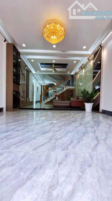 Chủ gửi Bán Nhà 1 trệt 2 lầu Phường Biên Hòa (Hóa An cũ).Dt: 5x15,6=78m2.Giá: 4tỷ7 - 1