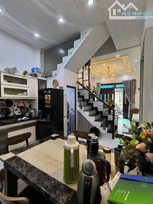 Bán nhà Trường Chinh 50m2 nhà đẹp ngõ rộng thông thoáng kinh doanh ở luôn 15.5 tỷ - 1
