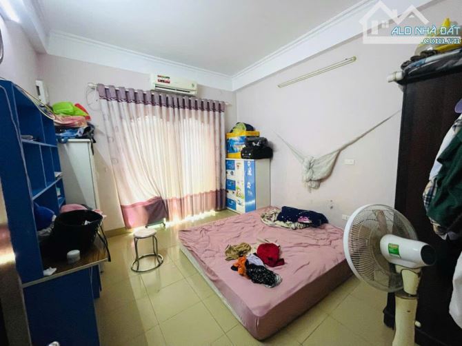 Bán nhà Xuân La, 31m2*5T, MT5m, ngõ to rộng, cách ô tô 30m, nhà đẹp ở ngay, 6.3 tỷ - 1