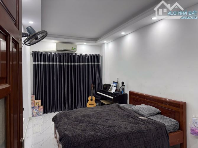 Bán nhà 4 tầng Tứ Hiệp, Thanh Trì, ngõ nông, gần ô tô, giá 6.9 tỷ - 1