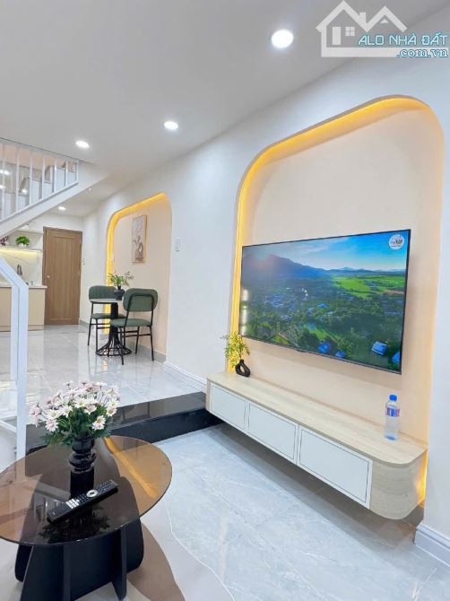 🏡Bán nhà 2 tầng mới Full nội thất Kiệt Trần Cao Vân - Cách đường chính 15m 🏡 - 1