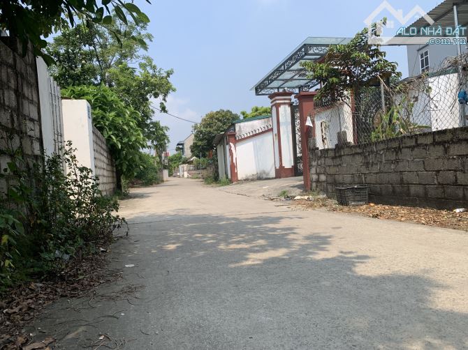 Xã xuân mai DT : 112m full  đường 2 ô tô tránh - 1