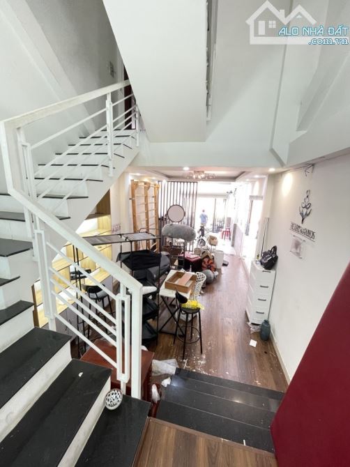 Bán nhà Đường Khuông Việt, Tân Phú - 96m2, 4Tầng - Hẻm 7m xe tải thông - 1