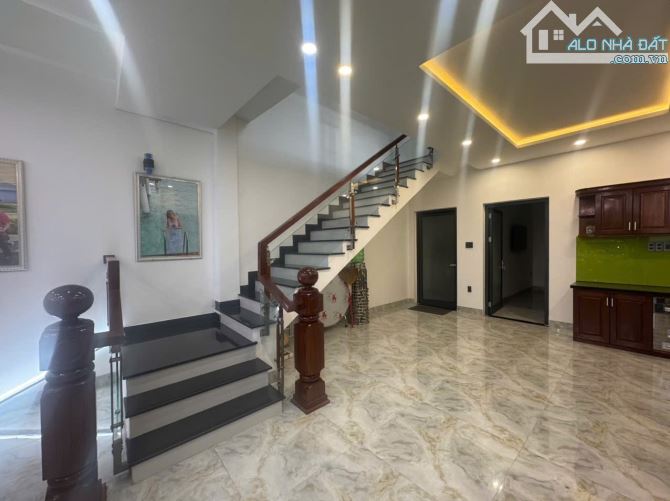 Bán nhà mặt tiền Mỹ An 21, Ngũ Hành Sơn. DT 100m2, 3 tầng. 12,5 tỷ. - 1