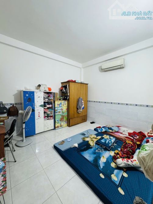 Gấp bán Nhà mặt tiền Kinh Doanh Liên Khu 4-5 gần chợ Bình Thành 150m2 ,3 tầng Nhỉnh 10 tỷ - 1