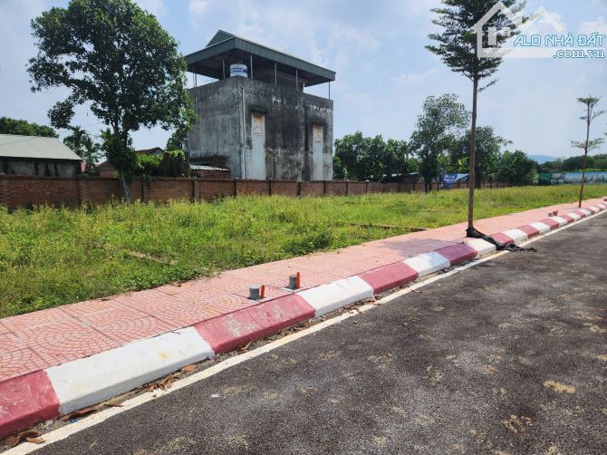 Bán đất Hoà Lạc, trung tâm CNC Hoà Lạc, view hồ đồi diện đh fpt, sát tuyến metro 5, 110m2 - 1